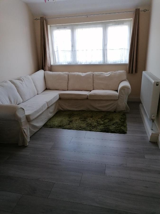 Chantilly Daire Ickenham Dış mekan fotoğraf